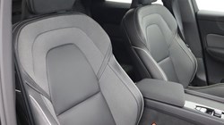 2025 (75) VOLVO XC60 2.0 B5P Plus Black Edition 5dr AWD Geartronic *VAT QUALIFYING* 5143109