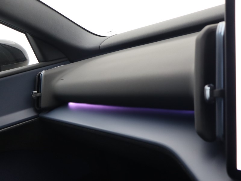 2025 (75) VOLVO EX30 315kW Twin Motor Performance Plus 69kWh 5dr Auto 5238468