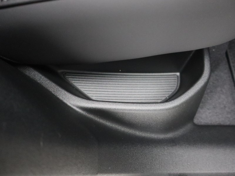 2025 (75) VOLVO EX30 315kW Twin Motor Performance Plus 69kWh 5dr Auto 5238455