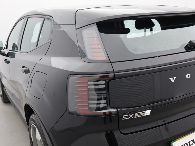 2025 (75) VOLVO EX30 315kW Twin Motor Performance Plus 69kWh 5dr Auto 5159001