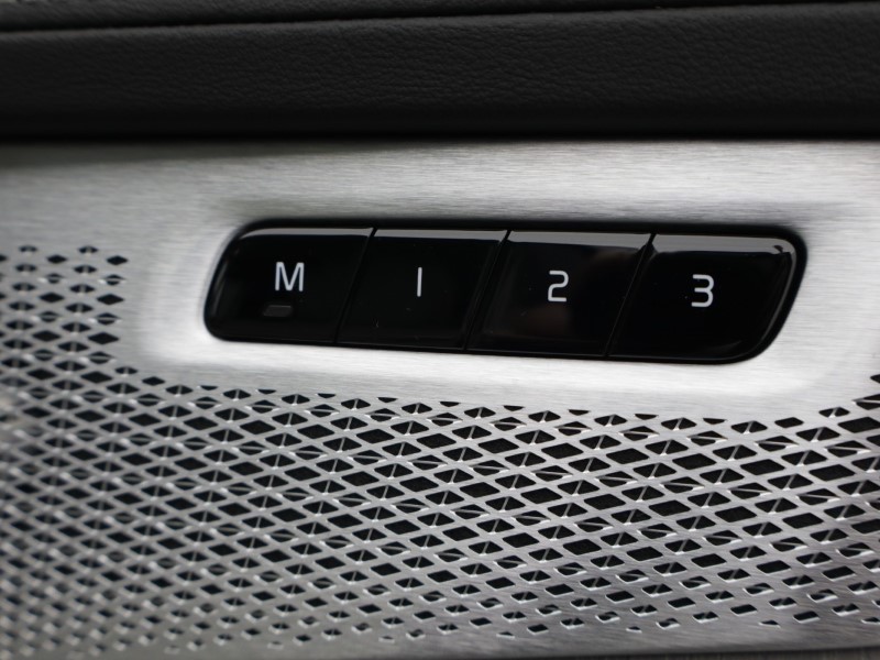 2026 (26) VOLVO XC90 2.0 B5P [250] Ultra Dark 5dr AWD Geartronic 5172436