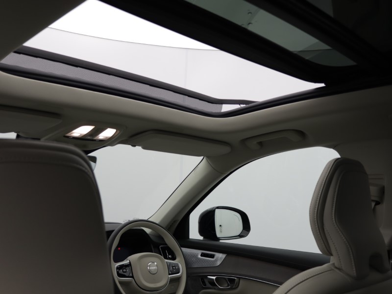 2026 (26) VOLVO XC90 2.0 B5P [250] Ultra Dark 5dr AWD Geartronic 5172444