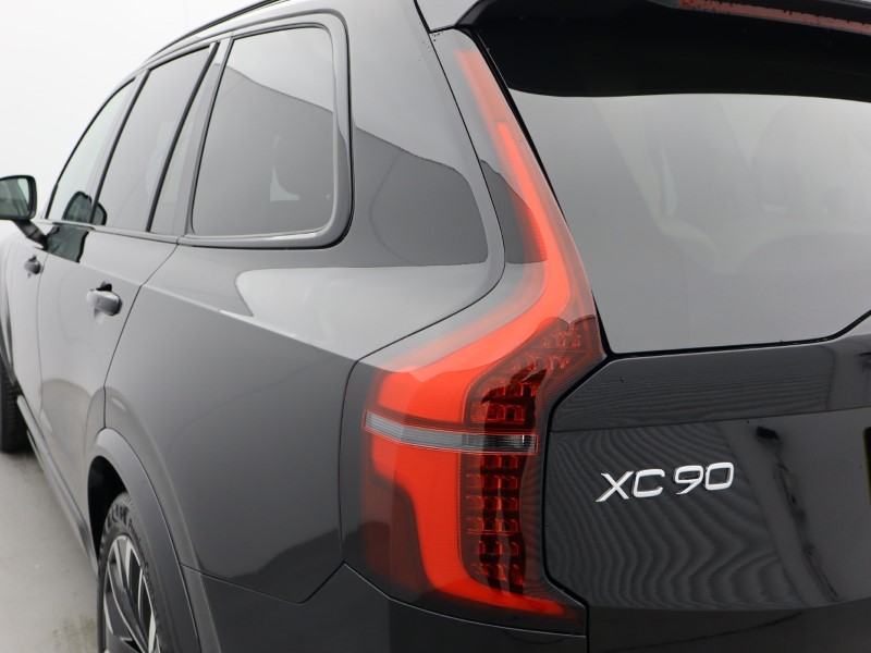 2026 (26) VOLVO XC90 2.0 B5P [250] Ultra Dark 5dr AWD Geartronic 5172420
