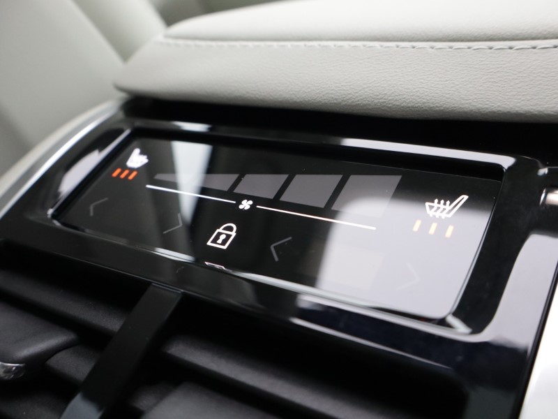 2026 (26) VOLVO XC90 2.0 B5P [250] Ultra Dark 5dr AWD Geartronic 5172456