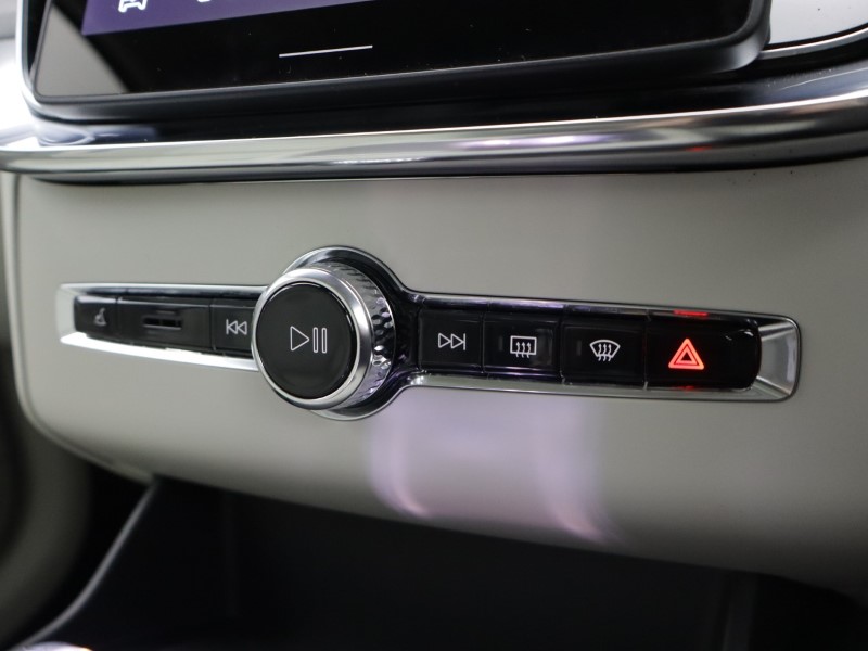 2026 (26) VOLVO XC90 2.0 B5P [250] Ultra Dark 5dr AWD Geartronic 5172468