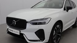 2026 (26) VOLVO XC60 2.0 B5P Ultra Dark 5dr AWD Geartronic 5436130