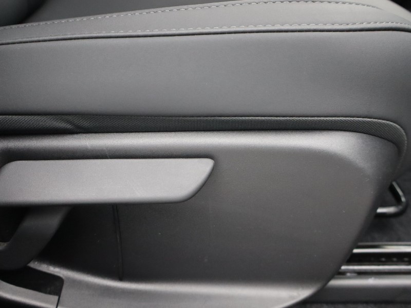 2024 (74) VOLVO EX30 200kW SM Extended Range Plus 69kWh 5dr Auto 5174511