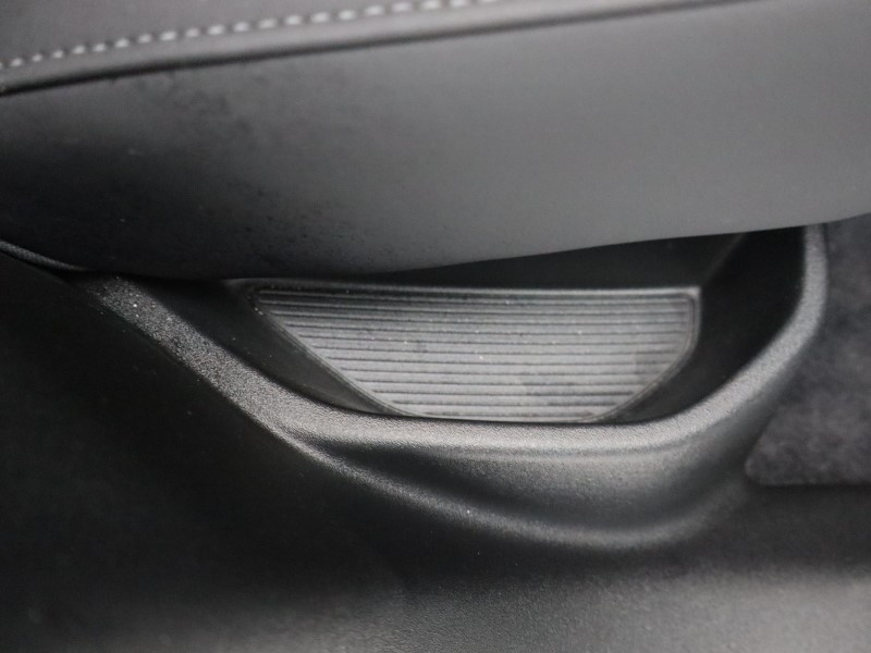 2024 (74) VOLVO EX30 200kW SM Extended Range Plus 69kWh 5dr Auto 5174504