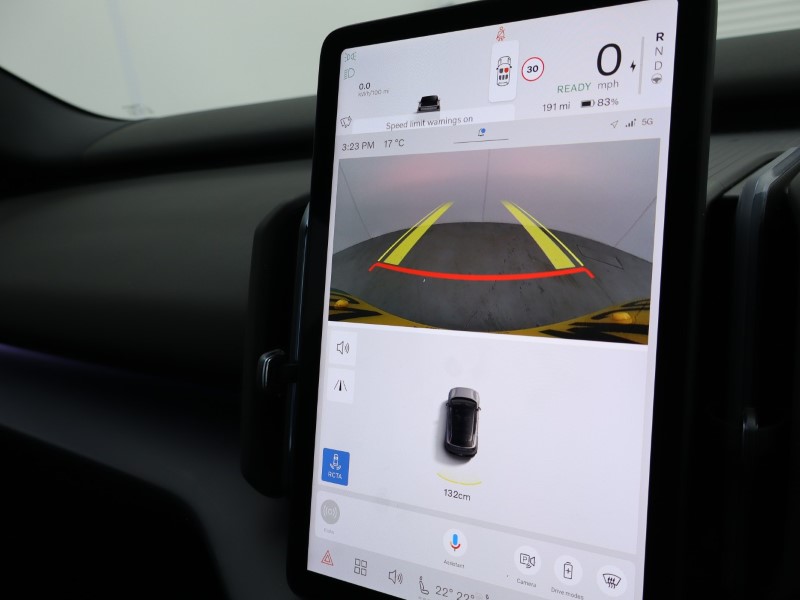 2024 (74) VOLVO EX30 200kW SM Extended Range Plus 69kWh 5dr Auto 5174494