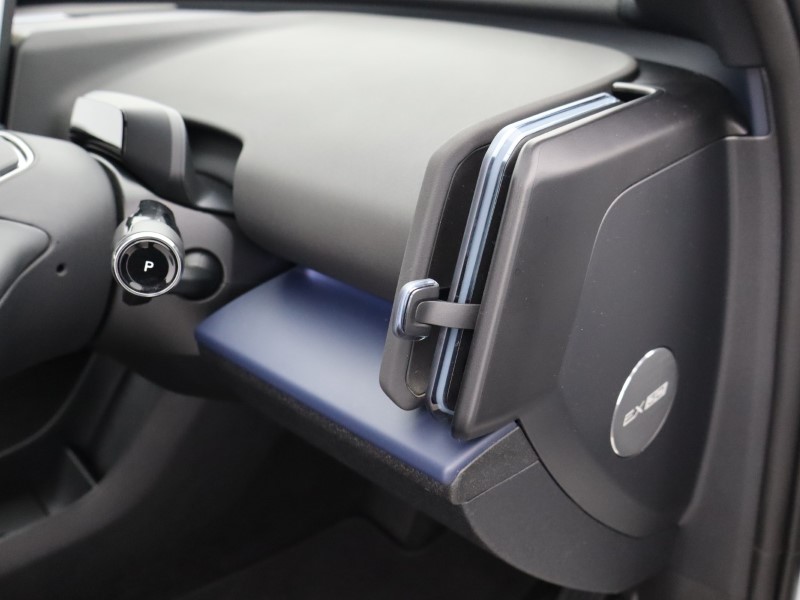 2024 (74) VOLVO EX30 200kW SM Extended Range Plus 69kWh 5dr Auto 5174518