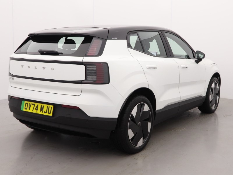 2024 (74) VOLVO EX30 200kW SM Extended Range Plus 69kWh 5dr Auto 5174523