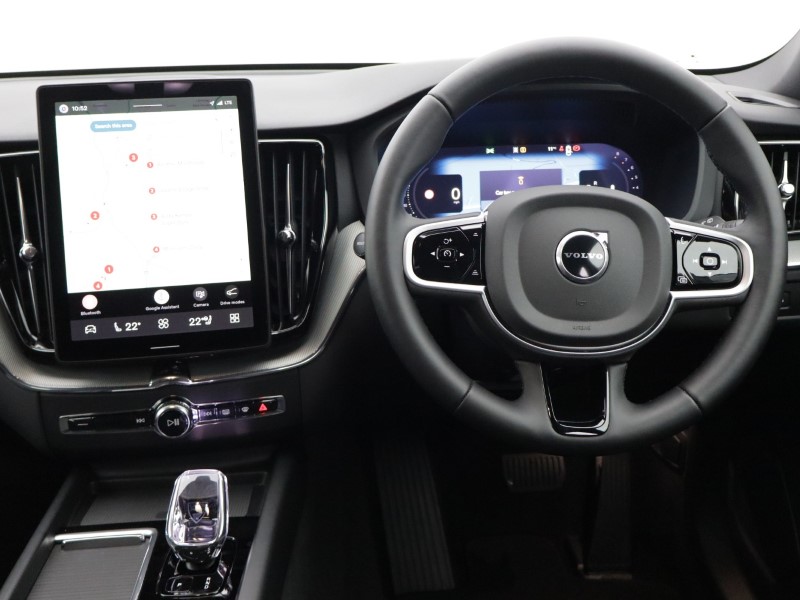 2025 (75) VOLVO XC60 2.0 B5P Plus Black Edition 5dr AWD Geartronic 5251168