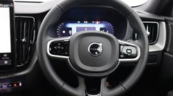 2025 (75) VOLVO XC60 2.0 B5P Plus Black Edition 5dr AWD Geartronic 5251169