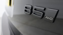 2025 (75) VOLVO XC60 2.0 B5P Plus Black Edition 5dr AWD Geartronic 5251138