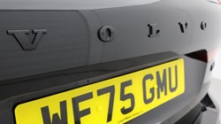 2025 (75) VOLVO XC60 2.0 B5P Plus Black Edition 5dr AWD Geartronic 5251137