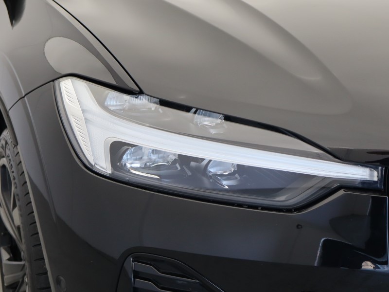 2025 (75) VOLVO XC60 2.0 B5P Plus Black Edition 5dr AWD Geartronic 5251130