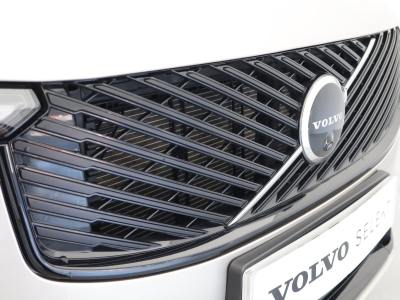 2025 (25) VOLVO XC90 2.0 B5P Plus Dark 5dr AWD Geartronic 5251335