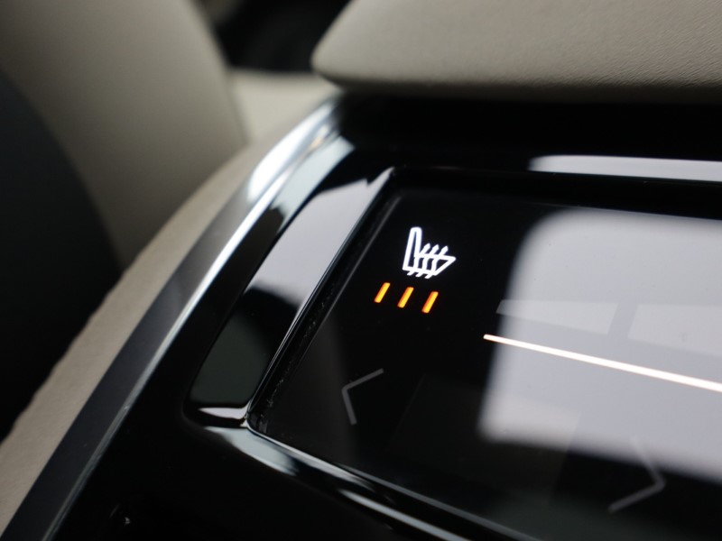 2025 (25) VOLVO XC90 2.0 B5P Plus Dark 5dr AWD Geartronic 5251373