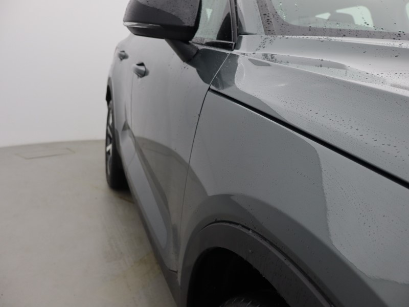 2026 (26) VOLVO XC40 2.0 B3P Plus Dark 5dr Auto 5429835
