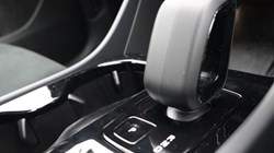 2026 (26) VOLVO XC40 2.0 B3P Plus Dark 5dr Auto 5429879
