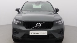 2026 (26) VOLVO XC40 2.0 B3P Plus Dark 5dr Auto 5429823
