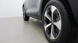 2026 (26) VOLVO XC40 2.0 B3P Plus Dark 5dr Auto 5429844