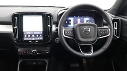 2026 (26) VOLVO XC40 2.0 B3P Plus Dark 5dr Auto 5429865