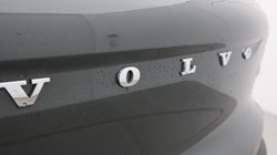 2026 (26) VOLVO XC40 2.0 B3P Plus Dark 5dr Auto 5429837