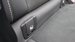 2026 (26) VOLVO XC40 2.0 B3P Plus Dark 5dr Auto 5429862
