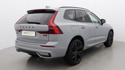 2026 (26) VOLVO XC60 2.0 B5P Plus Pro Black Edition 5dr AWD Geartronic 5174599