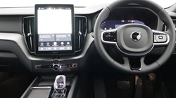 2026 (26) VOLVO XC60 2.0 B5P Plus Pro Black Edition 5dr AWD Geartronic 5174578
