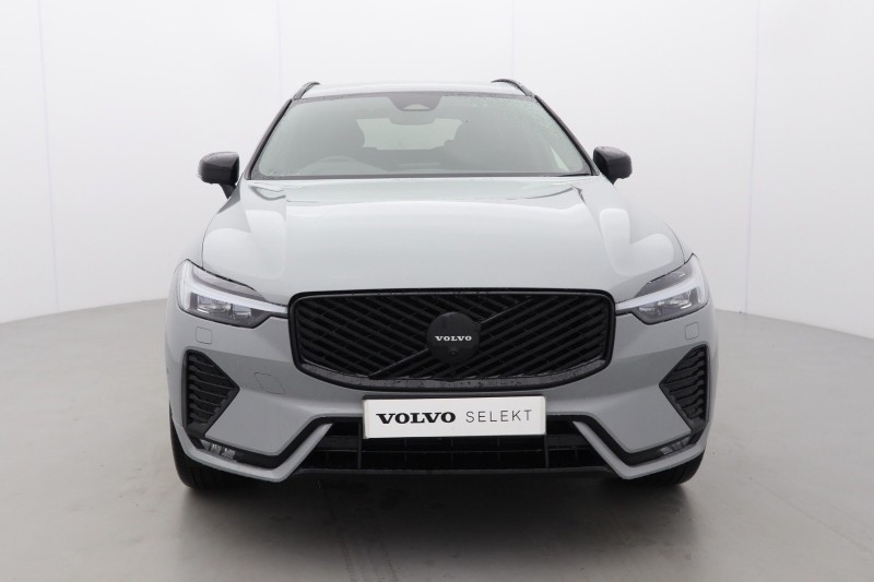 2026 (26) VOLVO XC60 2.0 B5P Plus Pro Black Edition 5dr AWD Geartronic 5174593