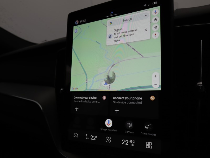 2026 (26) VOLVO XC60 2.0 B5P Plus Pro Black Edition 5dr AWD Geartronic 5174583