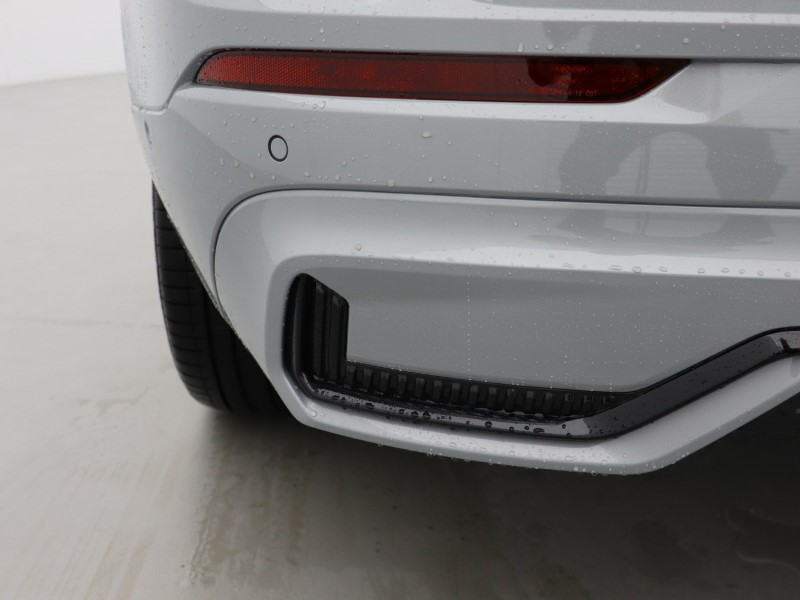 2026 (26) VOLVO XC60 2.0 B5P Plus Pro Black Edition 5dr AWD Geartronic 5174549