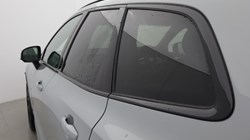 2026 (26) VOLVO XC60 2.0 B5P Plus Pro Black Edition 5dr AWD Geartronic 5174552