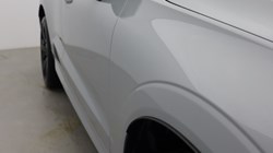 2026 (26) VOLVO XC60 2.0 B5P Plus Pro Black Edition 5dr AWD Geartronic 5174545