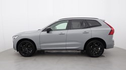 2026 (26) VOLVO XC60 2.0 B5P Plus Pro Black Edition 5dr AWD Geartronic 5174596