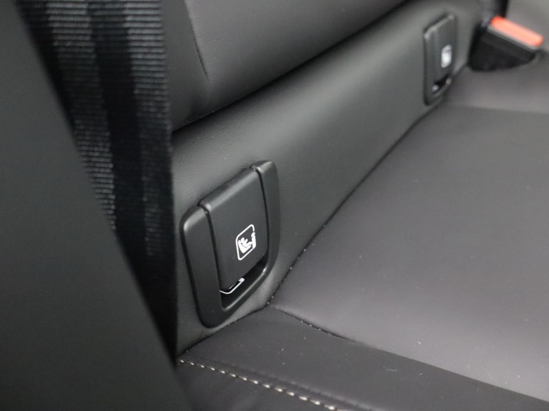 2026 (26) VOLVO XC60 2.0 B5P Plus Pro Black Edition 5dr AWD Geartronic 5174571