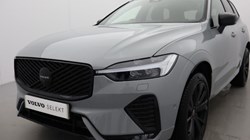 2026 (26) VOLVO XC60 2.0 B5P Plus Pro Black Edition 5dr AWD Geartronic 5174542