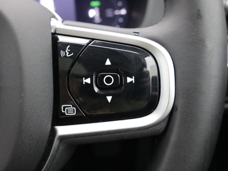 2025 (25) VOLVO XC60 2.0 T8 [455] PHEV Ultra Dark 5dr AWD Geartronic 5213947