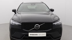 2025 (75) VOLVO XC60 2.0 B5P Plus Dark 5dr AWD Geartronic 5203158