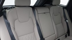 2025 (75) VOLVO XC60 2.0 B5P Plus Dark 5dr AWD Geartronic 5203196