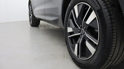 2025 (75) VOLVO XC60 2.0 B5P Plus Dark 5dr AWD Geartronic 5203179