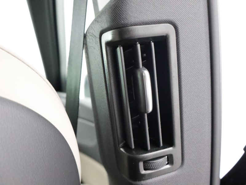 2025 (75) VOLVO XC60 2.0 B5P Plus Dark 5dr AWD Geartronic 5203198