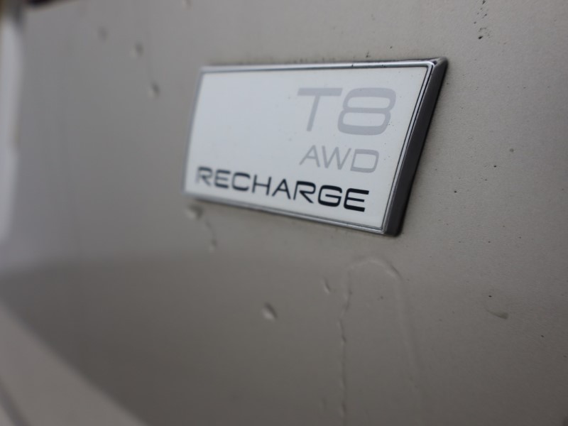 2023 (73) VOLVO XC60 2.0 T8 [455] RC PHEV Ultimate Dark 5dr AWD Gtron 5198297