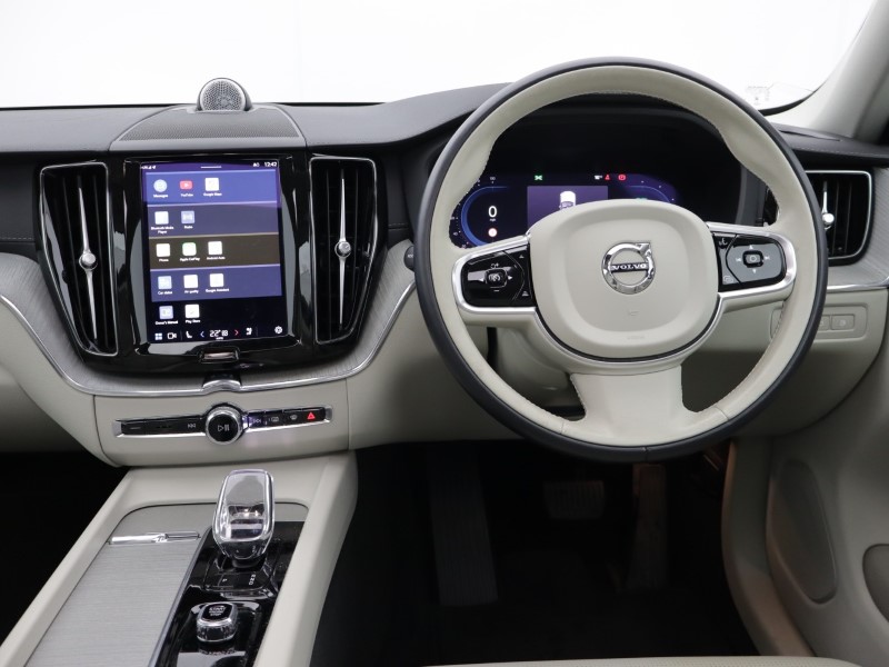 2023 (73) VOLVO XC60 2.0 T8 [455] RC PHEV Ultimate Dark 5dr AWD Gtron 5198325