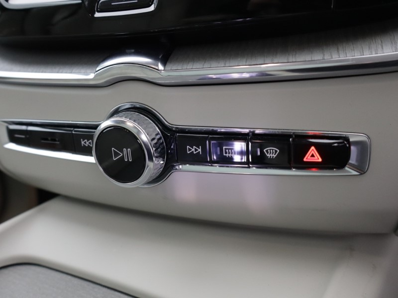 2023 (73) VOLVO XC60 2.0 T8 [455] RC PHEV Ultimate Dark 5dr AWD Gtron 5198336