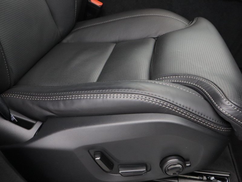 2025 (75) VOLVO XC90 2.0 T8 PHEV Ultra Dark 5dr AWD Geartronic 5270217