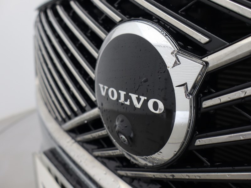 2025 (75) VOLVO XC90 2.0 T8 PHEV Ultra Dark 5dr AWD Geartronic 5270193