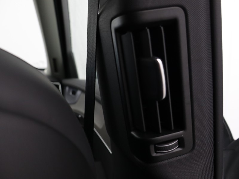 2025 (75) VOLVO XC90 2.0 T8 PHEV Ultra Dark 5dr AWD Geartronic 5270227